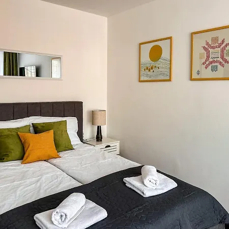 Cheyf Riverside & Free Garage Parking * Sarajevo